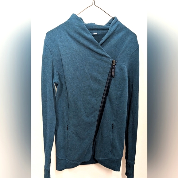 Lululemon Zip Up - Picture 1 of 3
